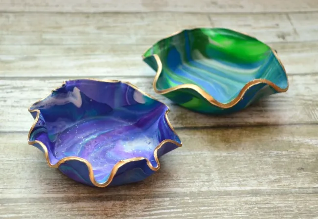 20+ Polymer Clay Bowls & Dishes to DIY